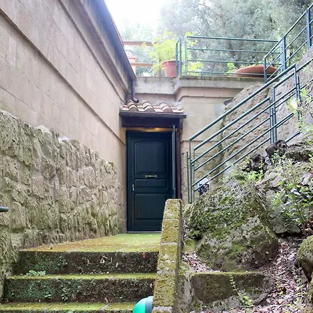 Il Borgo Alberato * 皮蒂利亚诺