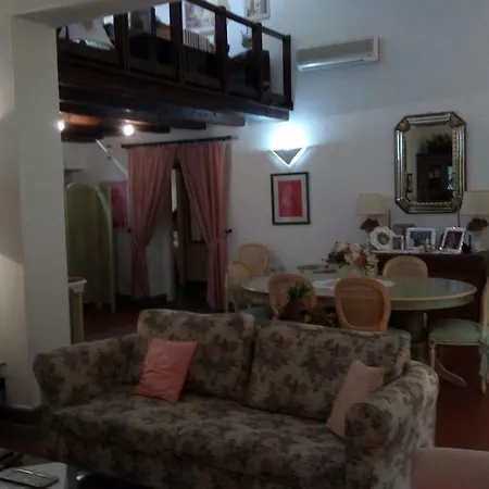 公寓式酒店 Il Borgo Alberato 皮蒂利亚诺